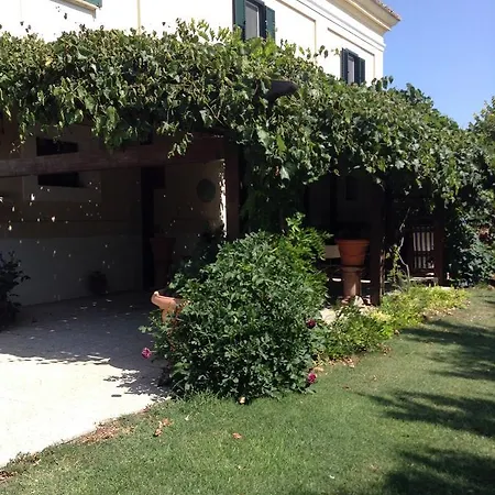 Agriturismo La Nora *